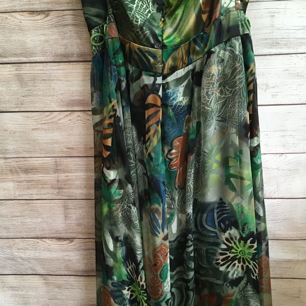 MIDNIGHT VELVET‎ 100% SILK MAXI DRESS IN TROPICAL PRINT - Picture 10 of 12